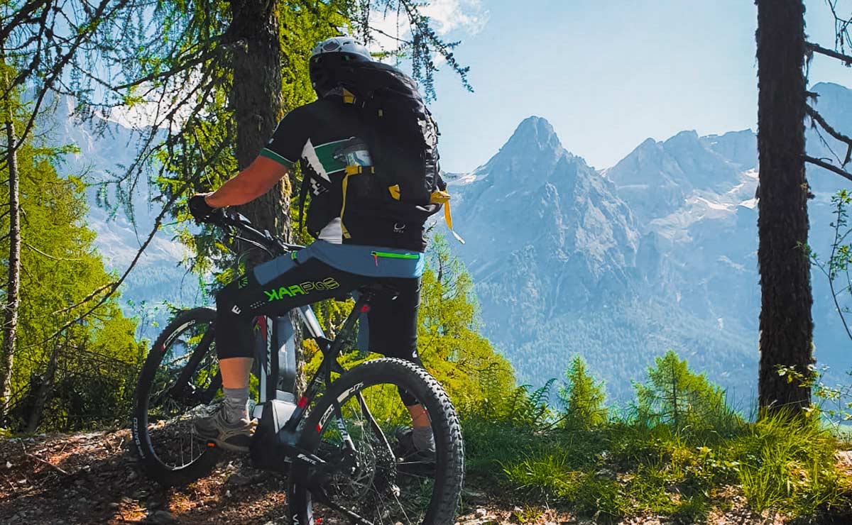 Biking-Malga-Crel-Family-tour-ebike-Dolomiti-slider